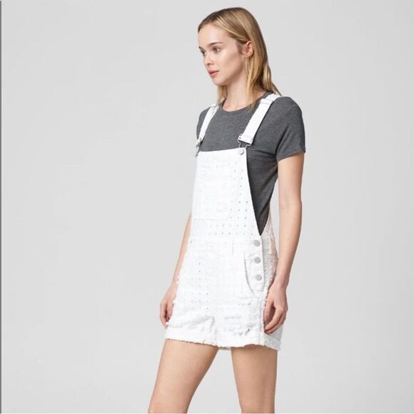 NWT Blank NYC Eyes On You Distressed Perforated White Overall Shorts, Size 25 - Picture 2 of 12